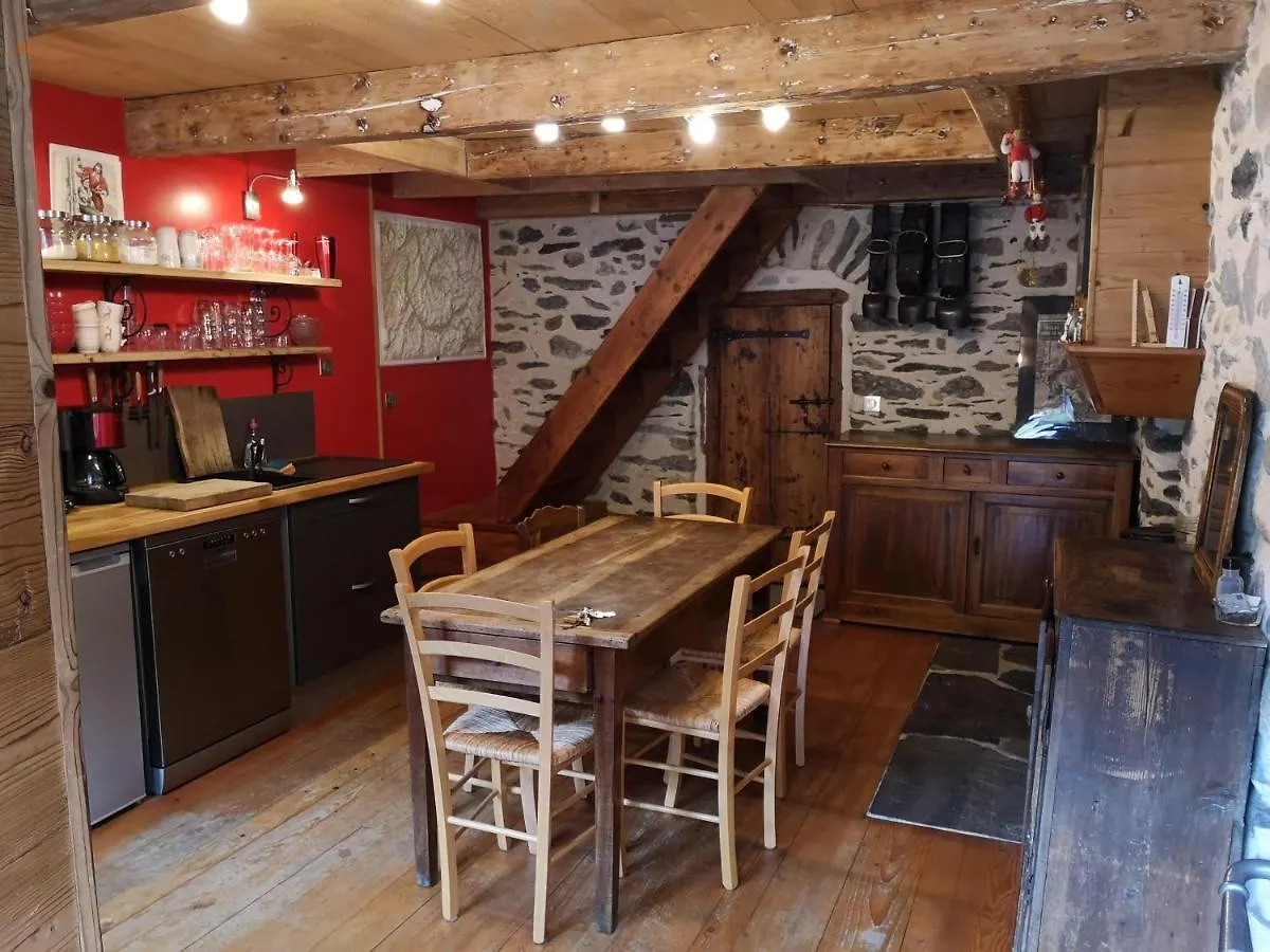 Holiday home Les Gites Du Mistouflon Planay France